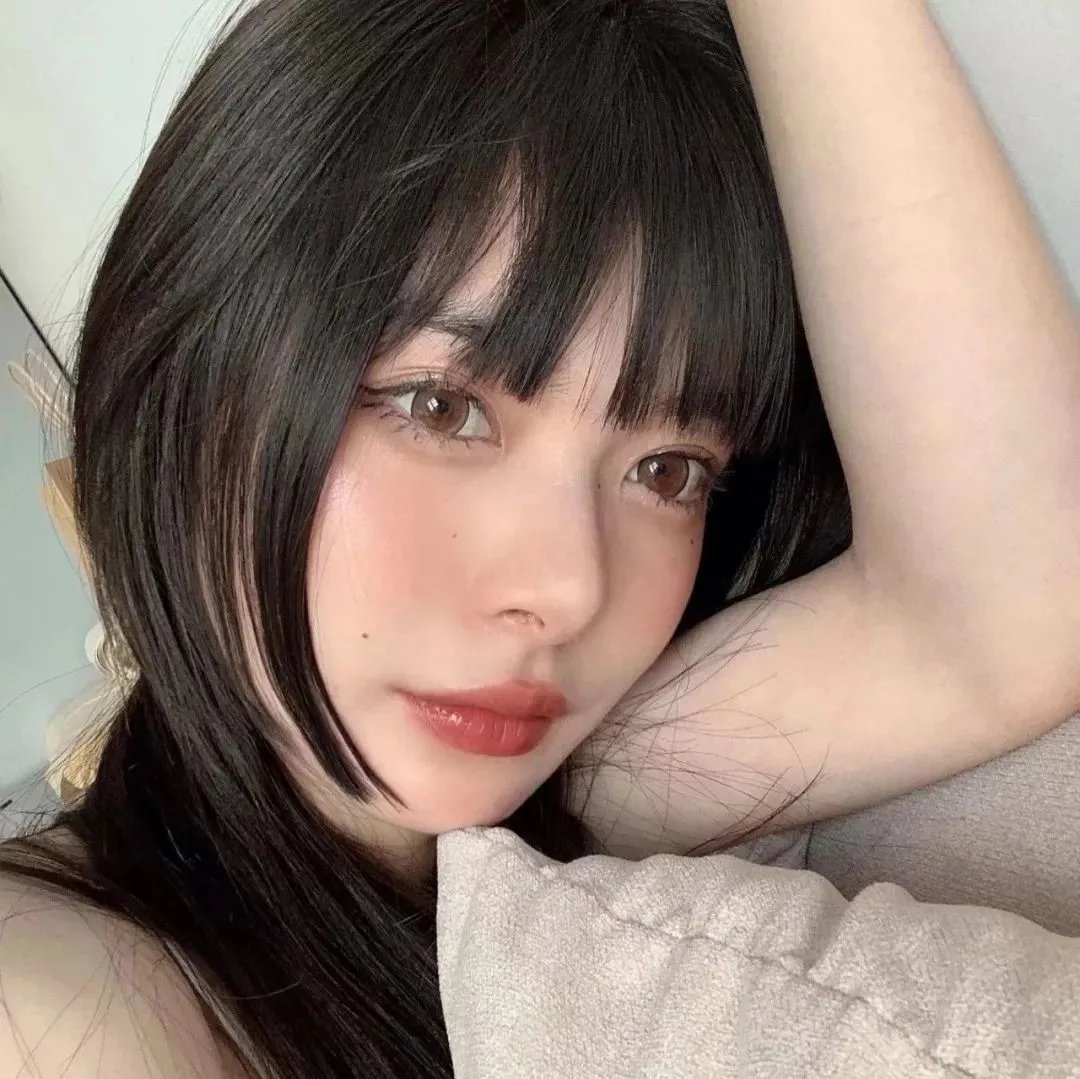 钗光剑影